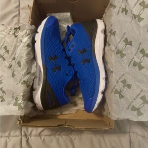 NWT Under Armour Charged Gemini Men’s Running Shoes